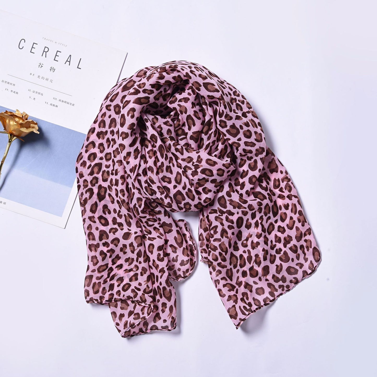 Women's Minimalist Classic Fashion Leopard Print Scarf